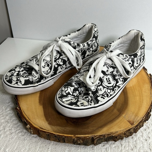 Disney Mickey Mouse Black & White Tennis Shoes Women’s Size 9 - Picture 6 of 7